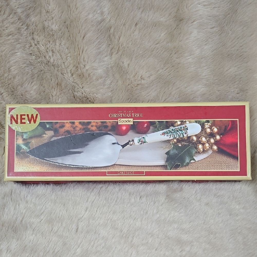 Spode Christmas Tree Cake Server - White and Silver - NEW